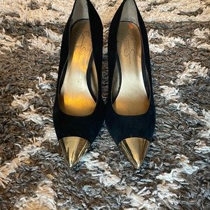 9 1/2 Jessica Simpson gold toed heels in suede